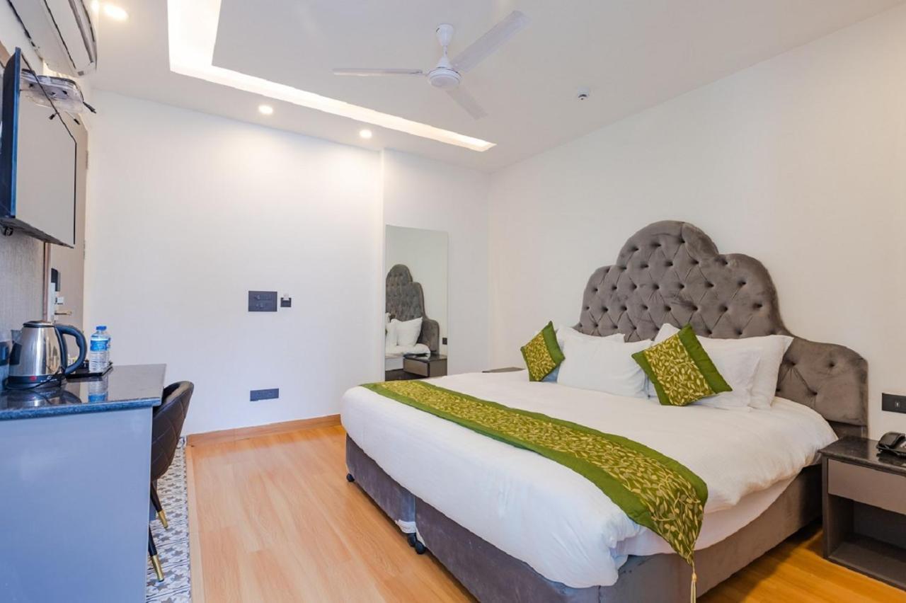 Mayur By Roomsinc Delhi Neu-Delhi Exterior foto